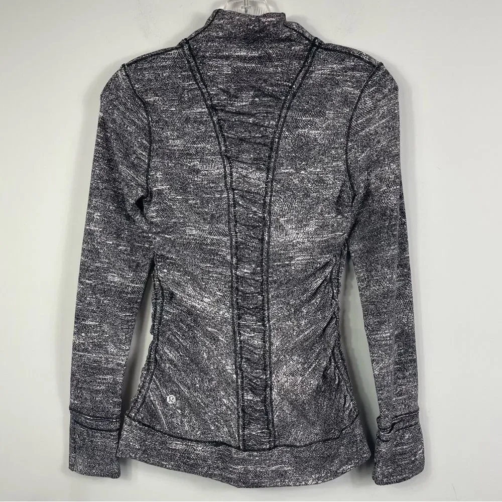 Lululemon Cypress Kiss 1/2 Zip Rush Jacquard Black White Run Yoga Thumbholes 4